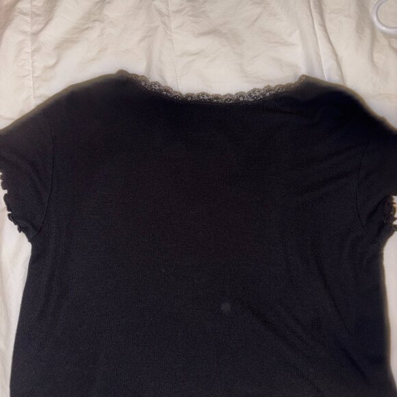 American Eagle Black Soft & Sexy V-Neck Boxy Cropped tee with Lace Trim, Small - Picture 4 of 4